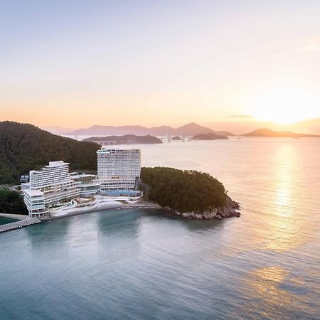 Hanwha Resort Geoje Belvedere Exterior photo